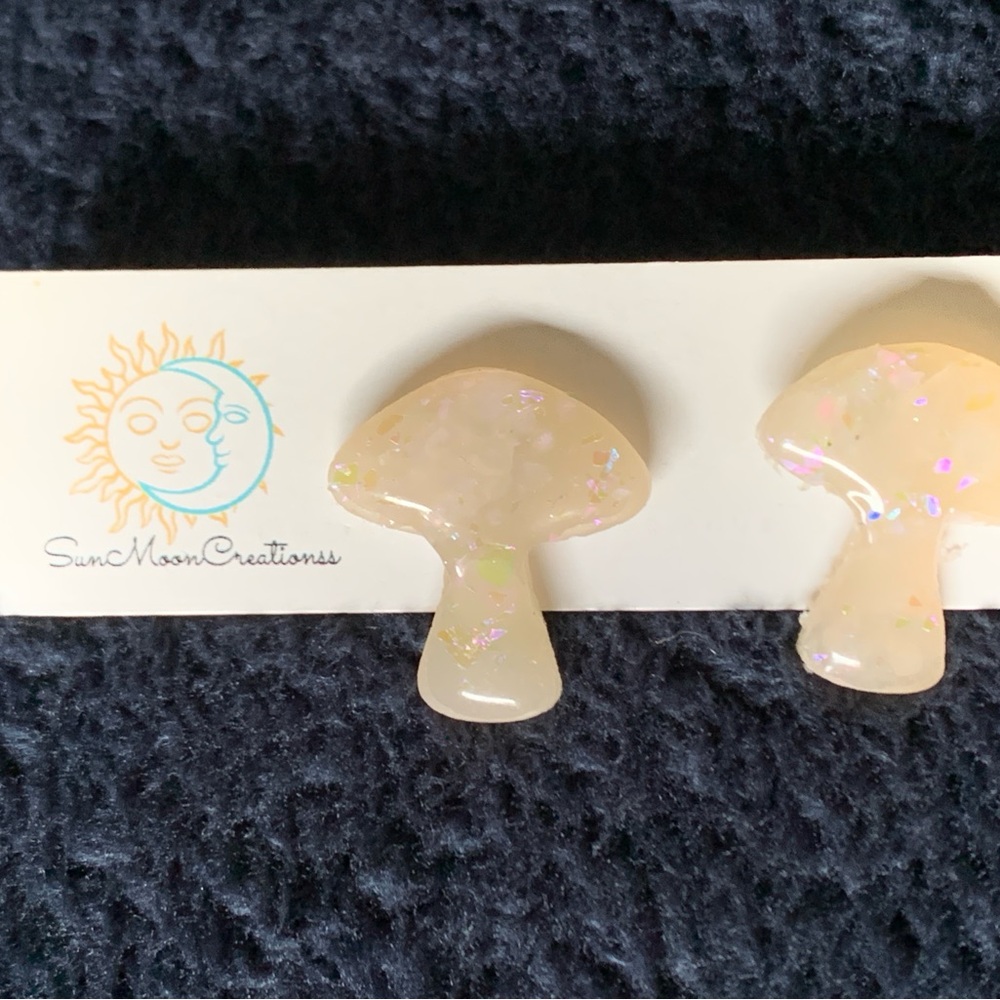 Cream and Iridescent Flecks Mushroom Earrings